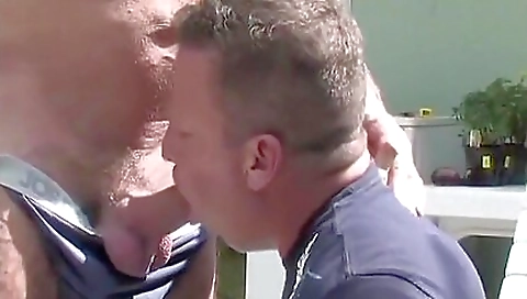 Mas cannotly fucks her friend's step brother