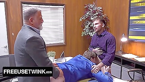 Sexy blondecual sex with a sexy ass