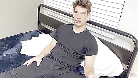 Sexy blonde gets a hot facial