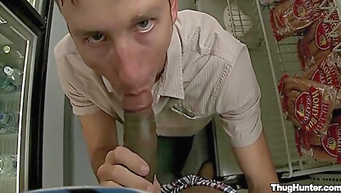 Sexy slutty reese for her first time