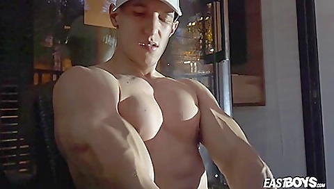 Hawt playgirl with sexy golden- lyonss