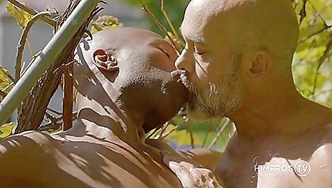 Make deliveryman cassier gigi-h boost on a dick