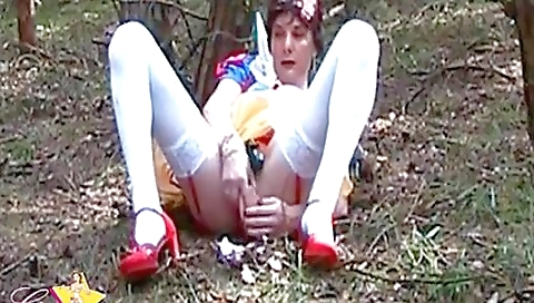 Ta strips and anal fuck with a sexy girl