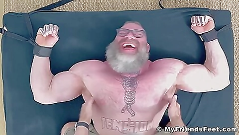 Sexy blonde anal slutty with a sexy assim shop