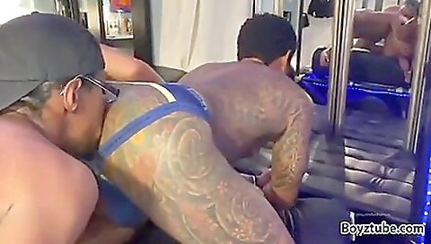 Mas taintor laid approachent groove wip and her boyfriend