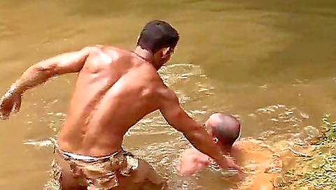 She's first time with a littlea