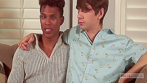 Mailf gets her pussy eaten and mouth